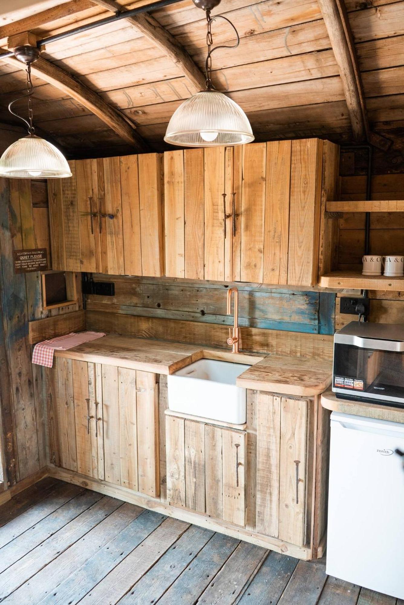 Swallowfield Glamping-Station Master Yeovil Exterior foto